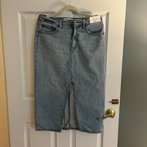 High rise Abercrombie maxi denim skirt